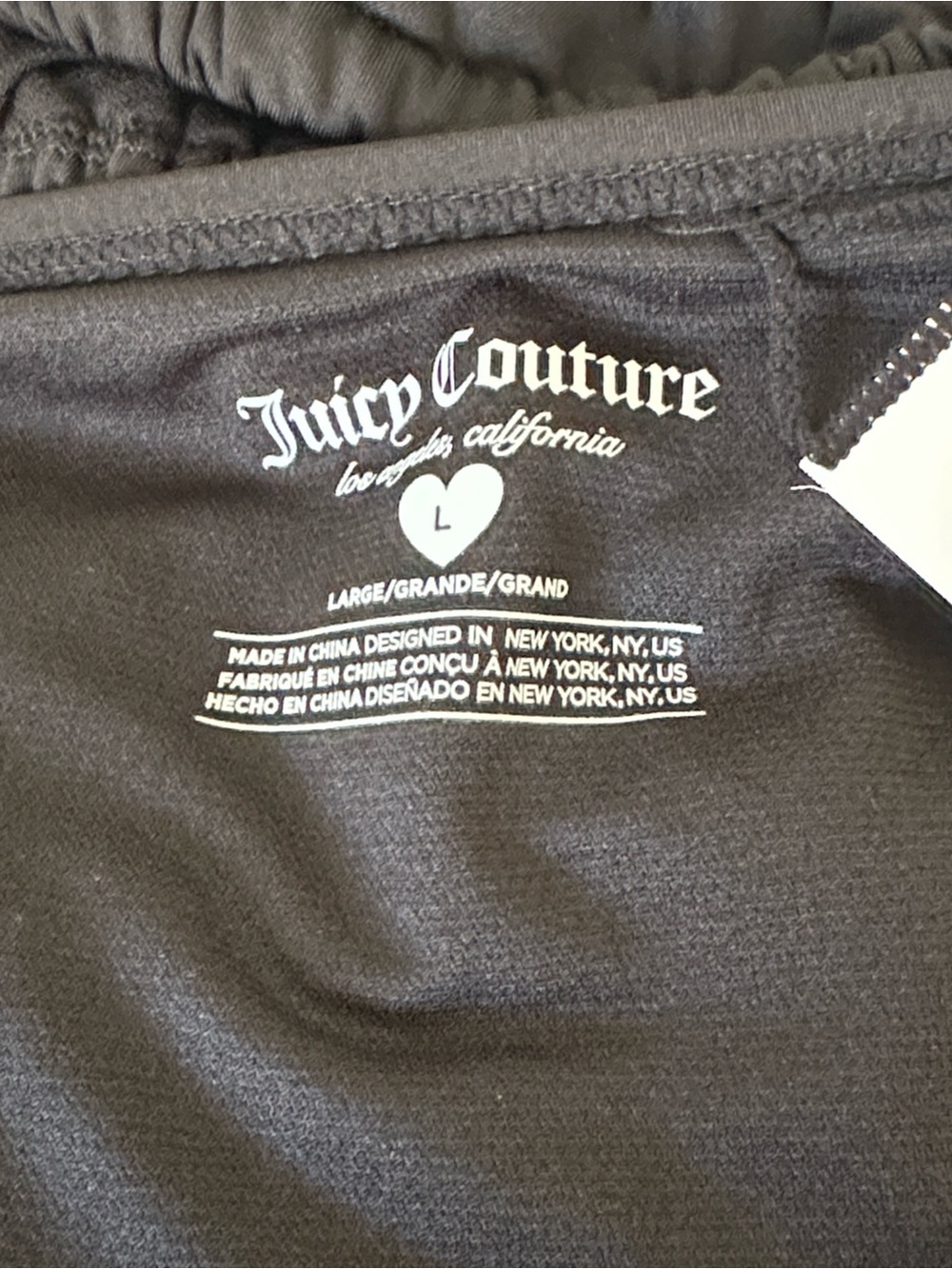 Juicy Couture Black Bikini & Sarong with Pink Lip Accent - Picture 8 of 9